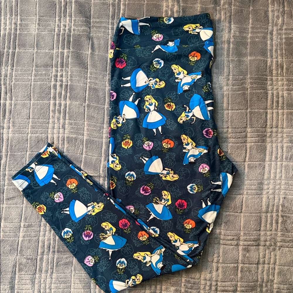LuLaRoe X Disney leggings. Alice in Wonderland